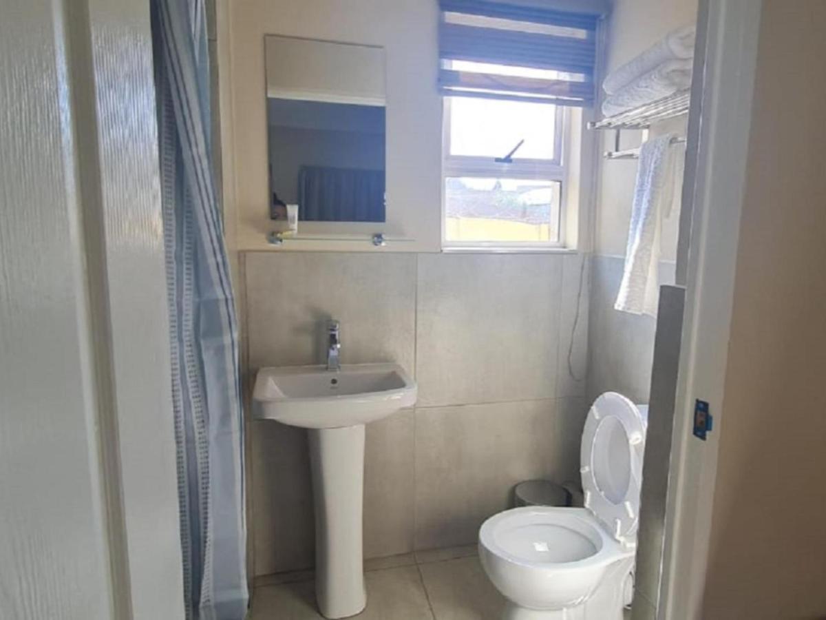 Benoni N12 Hotel Kültér fotó