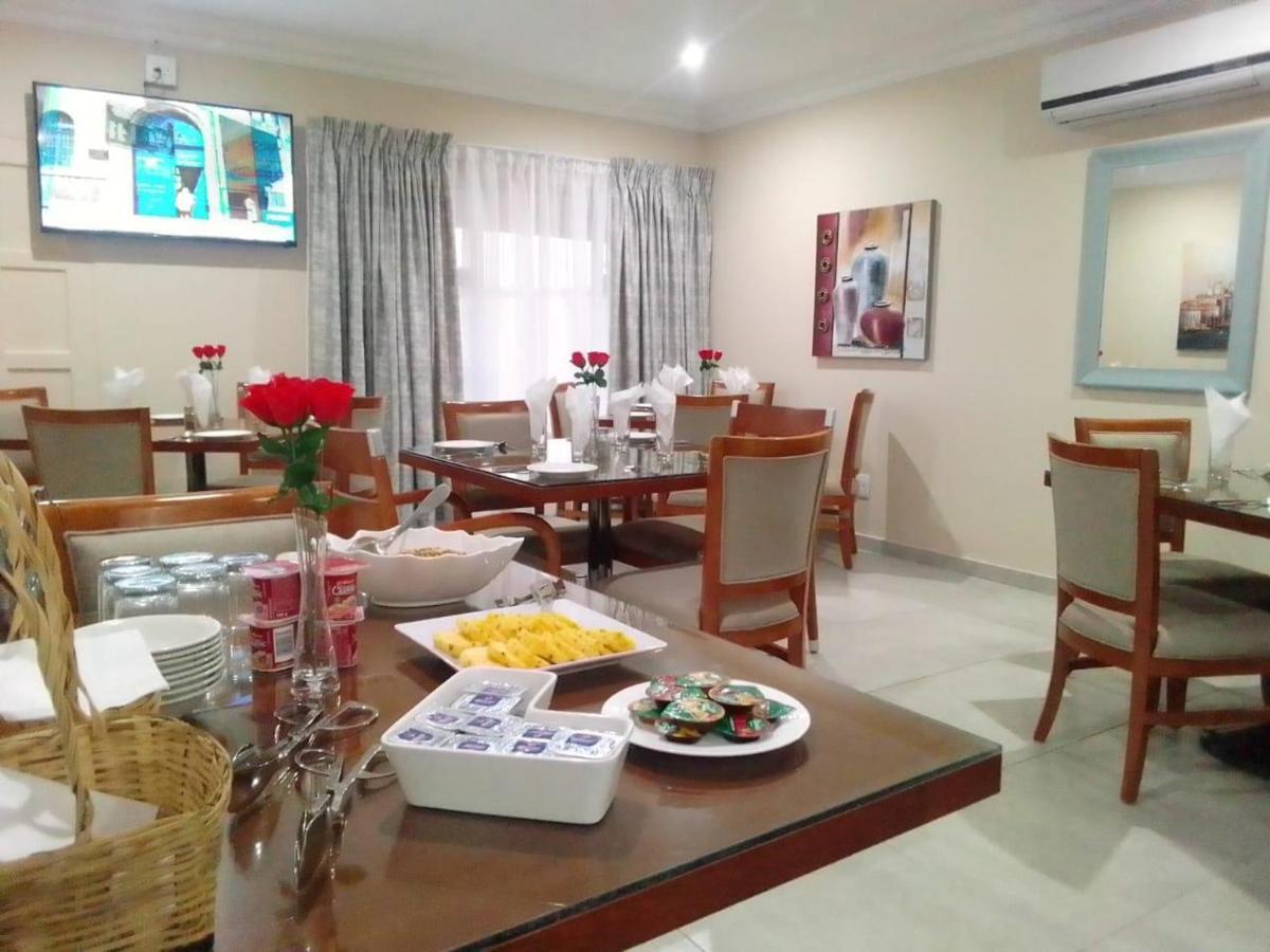 Benoni N12 Hotel Kültér fotó
