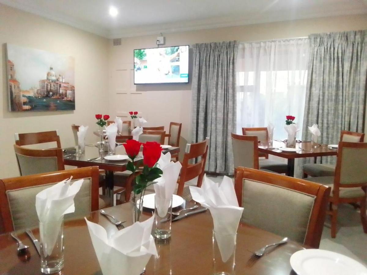 Benoni N12 Hotel Kültér fotó